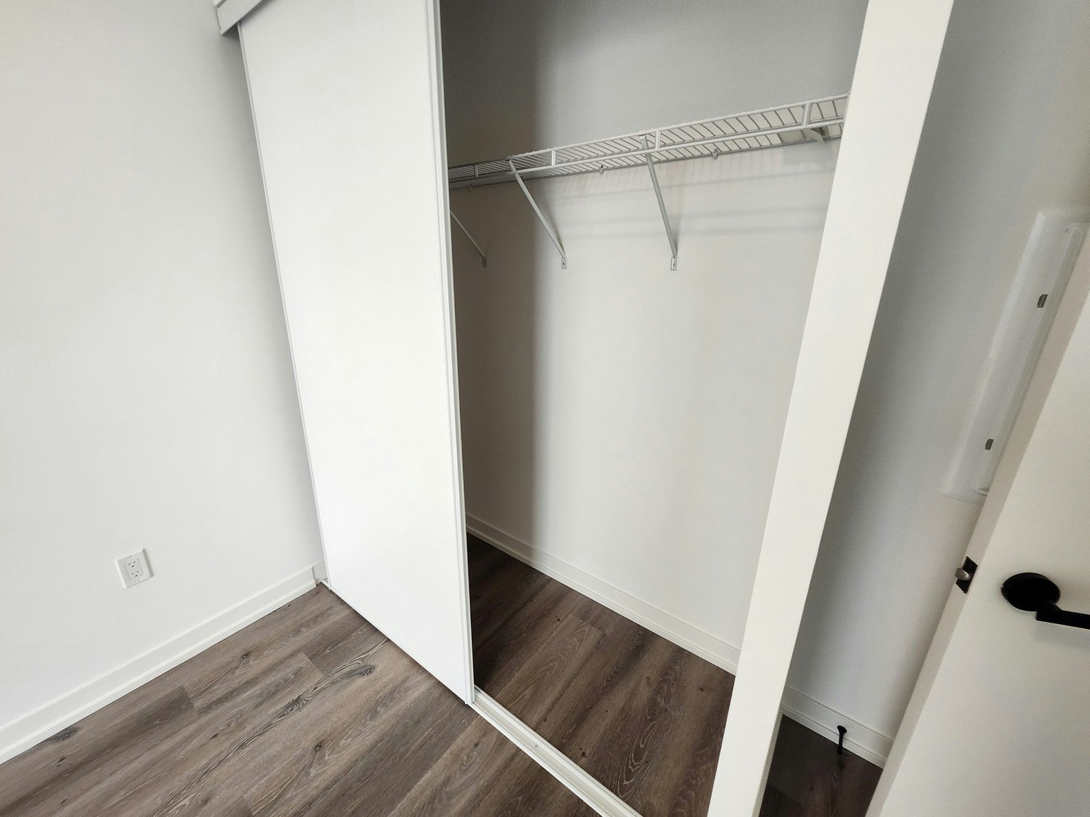 802-225 Commerce Street, Vaughan, ON, L4K 0R1 - 5