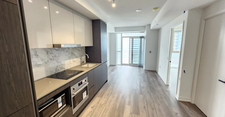 802-225 Commerce Street, Vaughan, ON, L4K 0R1 - 9