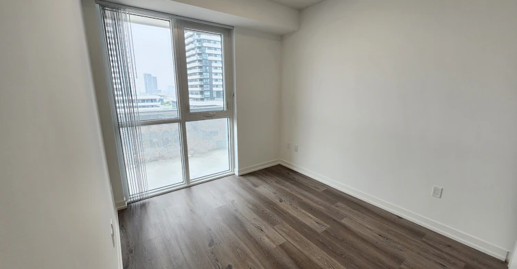 802-225 Commerce Street, Vaughan, ON, L4K 0R1 - 4