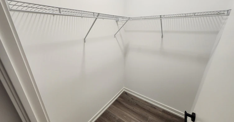 206-225 Commerce Street, Vaughan, ON, L4K 0R1 - 2