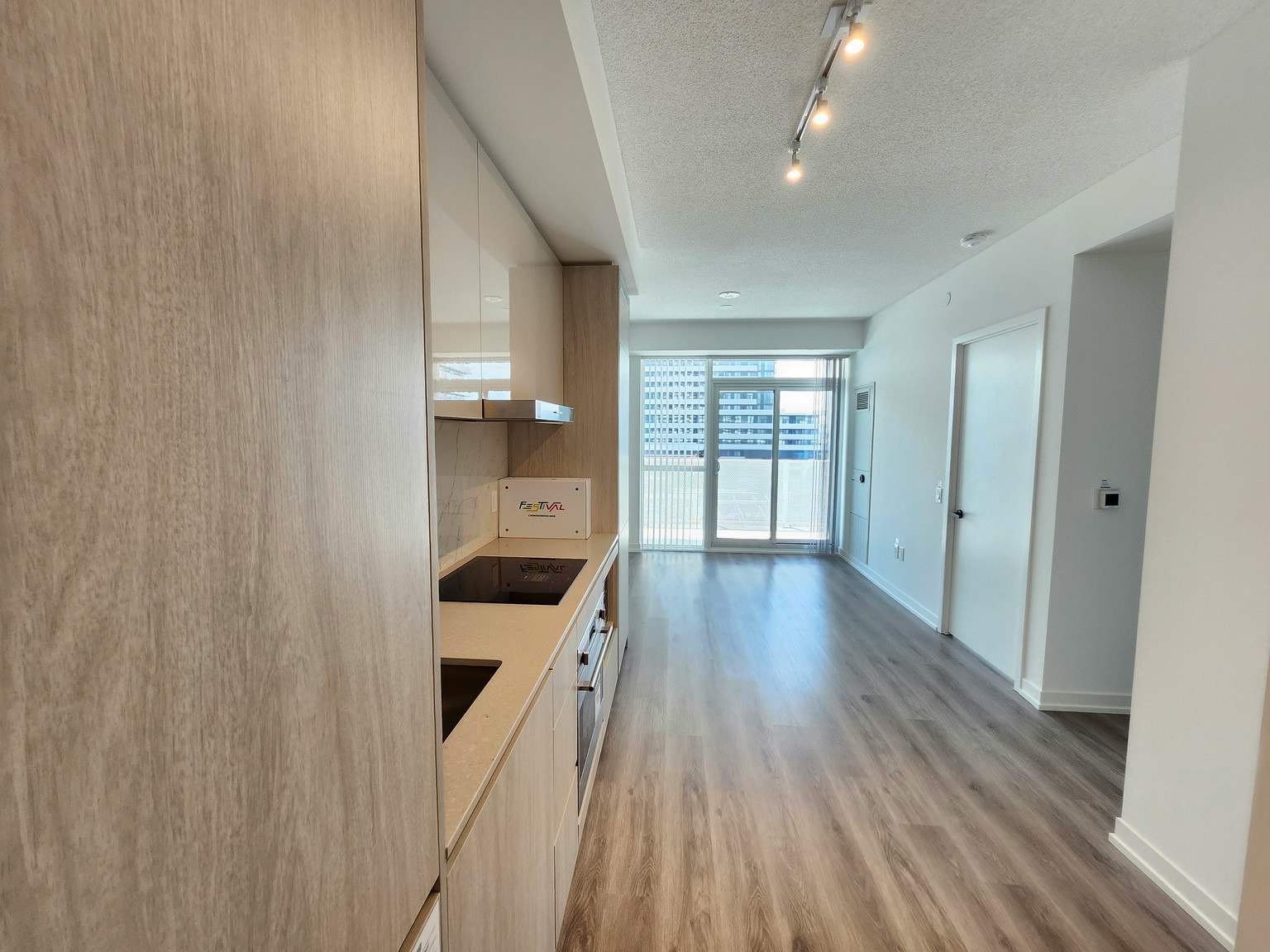 521-225 Commerce Street, Vaughan, ON, L4K 0R1 - 3