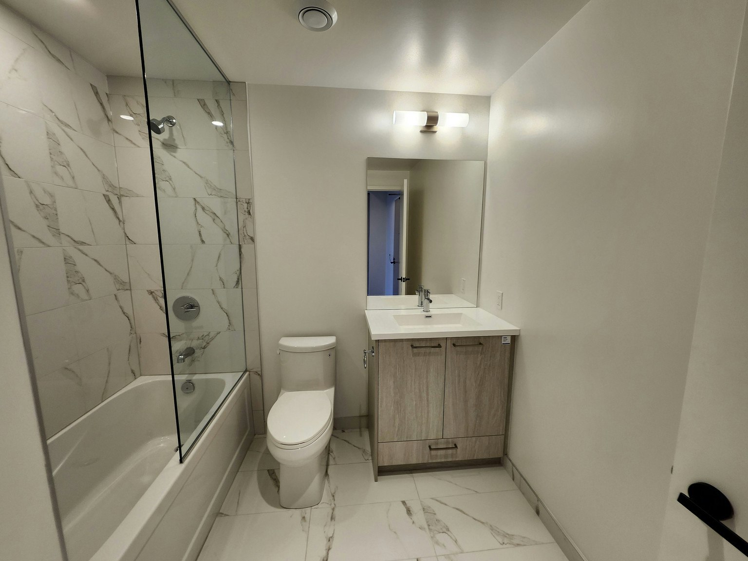 518-225 Commerce Street, Vaughan, ON, L4K 0R1 - 9