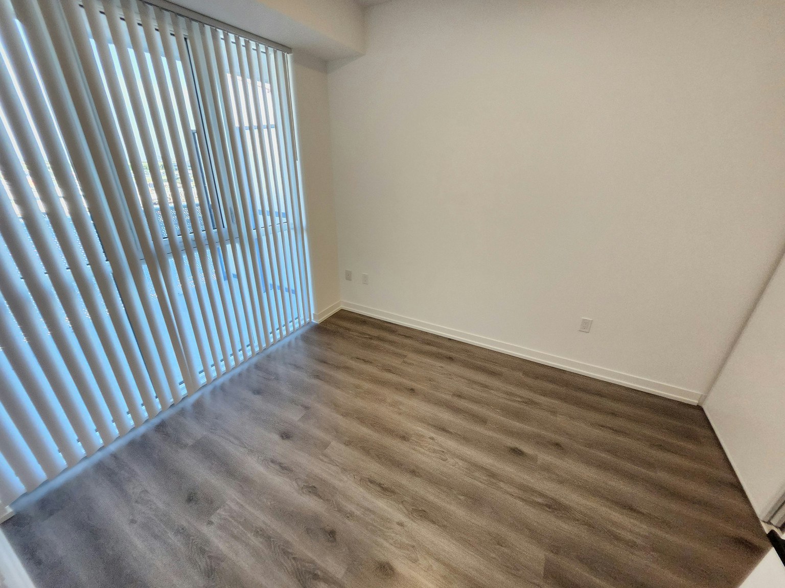 518-225 Commerce Street, Vaughan, ON, L4K 0R1 - 3