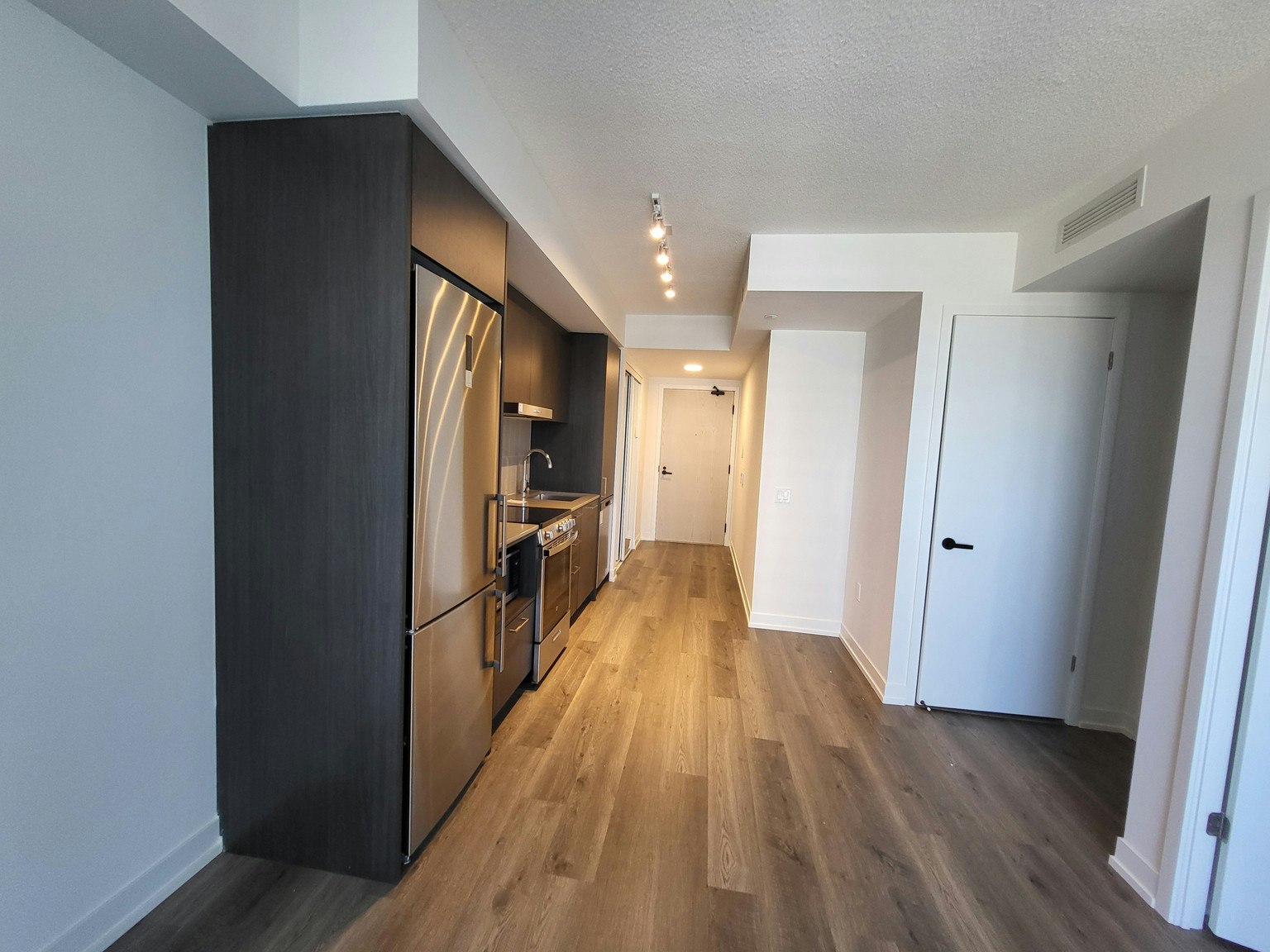 3101-225 Commerce Street, Vaughan, ON, L4K 0R1 - 9