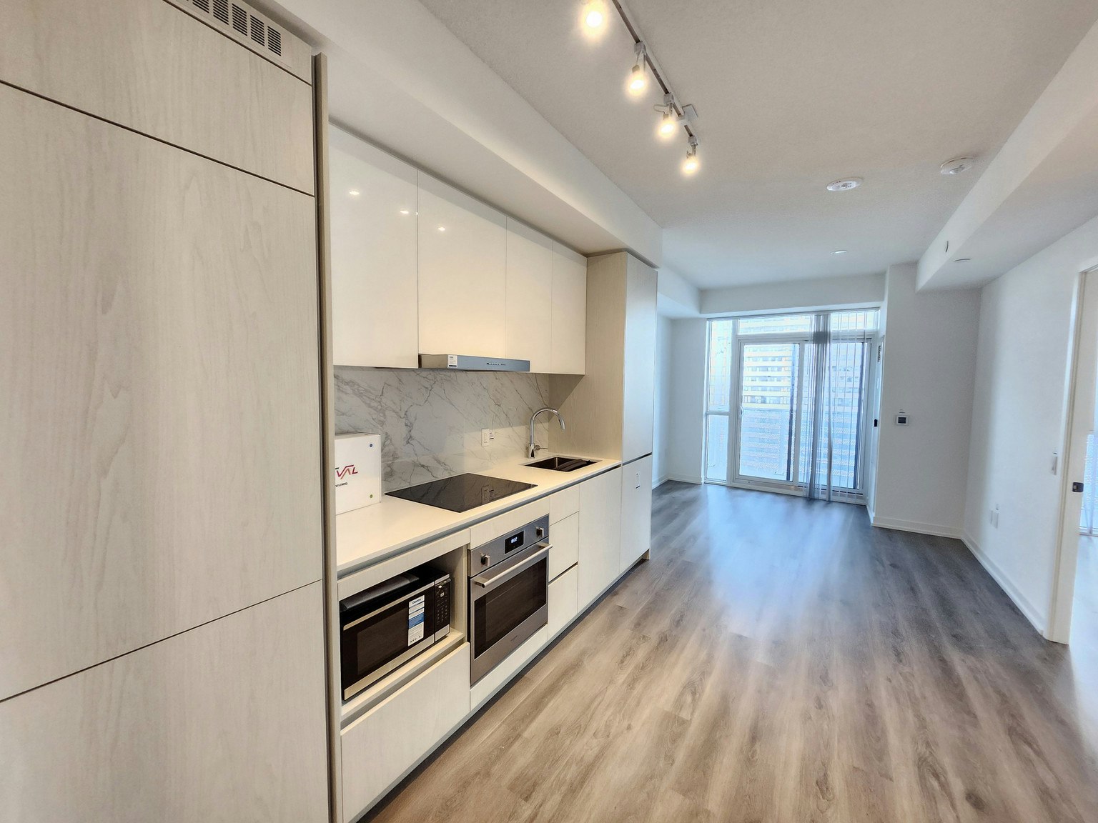 2202-225 Commerce Street, Vaughan, ON, L4K 0R1 - 9