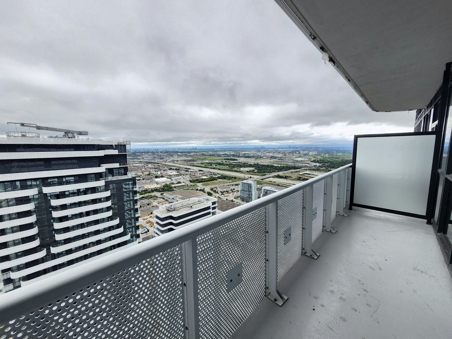 6515-225 Commerce Street, Vaughan, ON, L4K 0R1