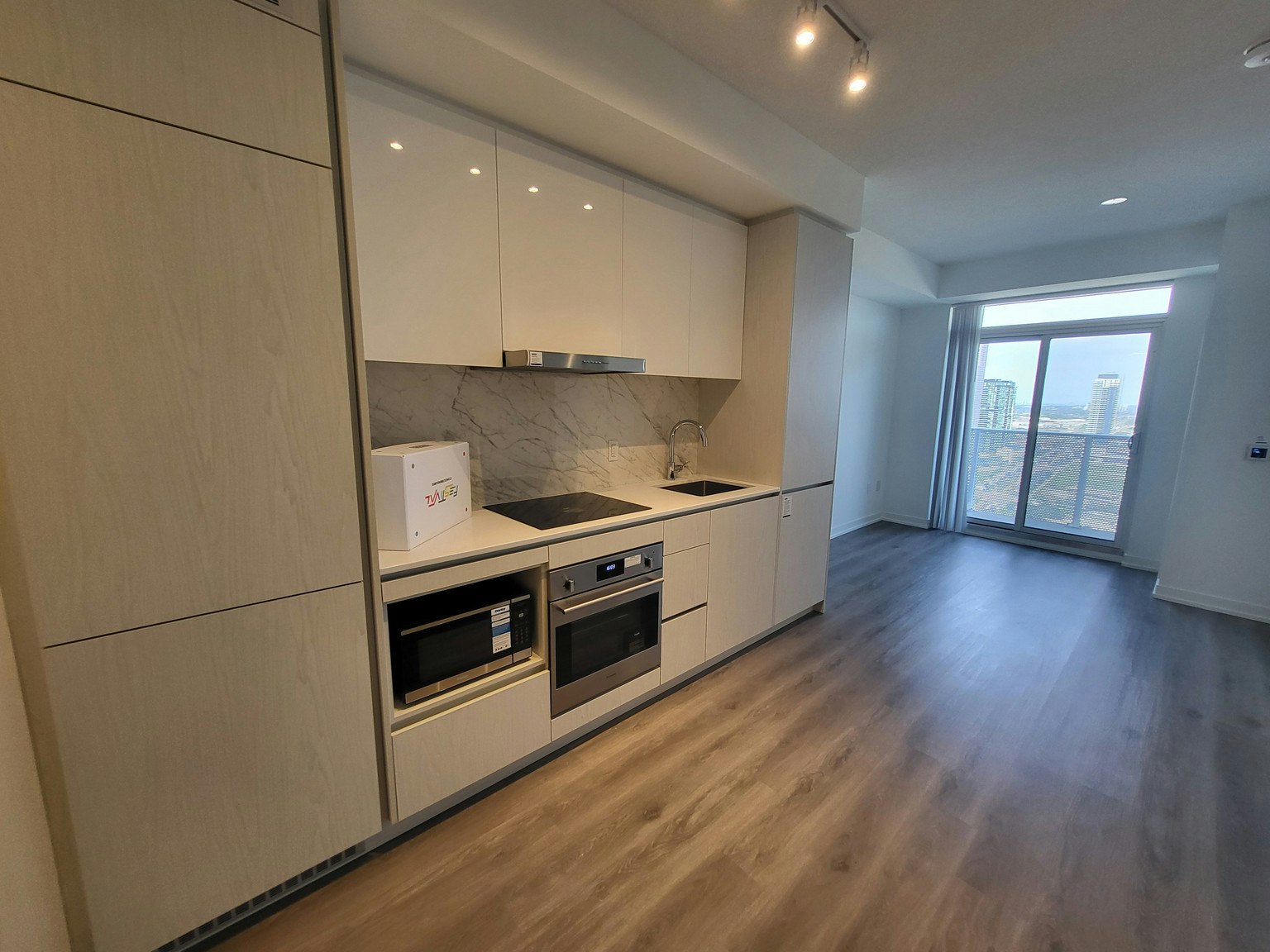 3609-225 Commerce Street, Vaughan, ON, L4K 0R1 - 8