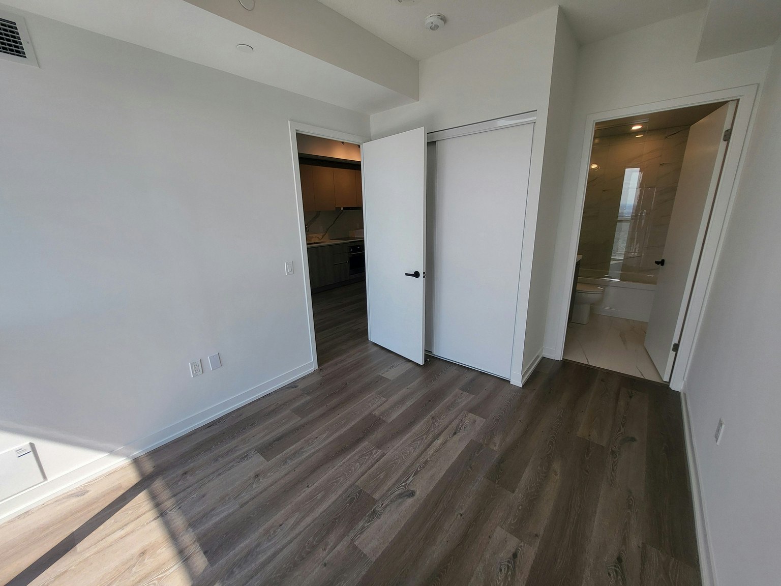 4908-225 Commerce Street, Vaughan, ON, L4K 0R1 - 10