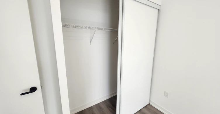 1215-225 Commerce Street, Vaughan, ON, L4K 0R1 - 3