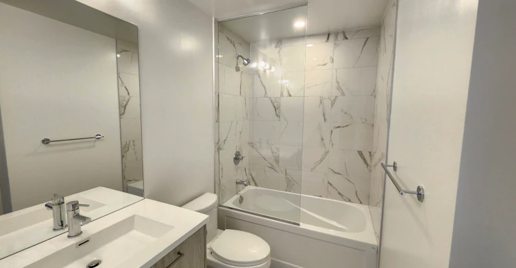 1215-225 Commerce Street, Vaughan, ON, L4K 0R1 - 4