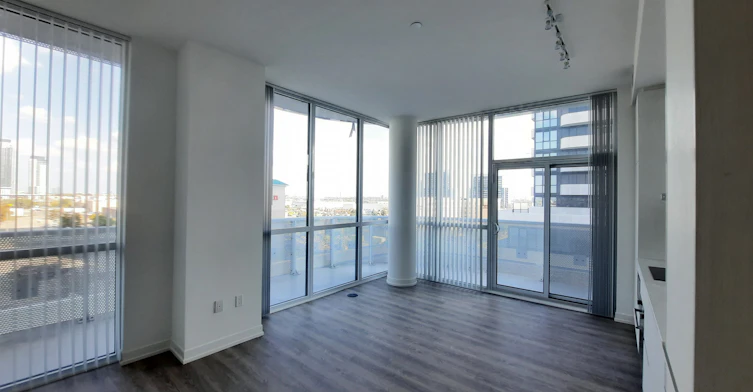 610-225 Commerce Street, Vaughan, ON, L4K 0R1 - 8
