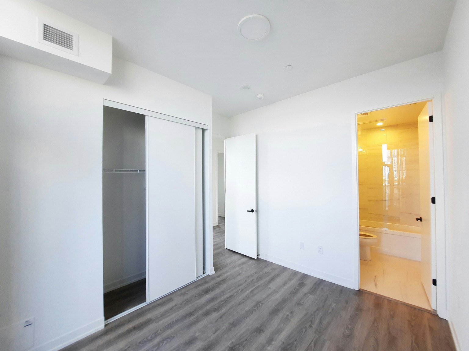 610-225 Commerce Street, Vaughan, ON, L4K 0R1 - 6