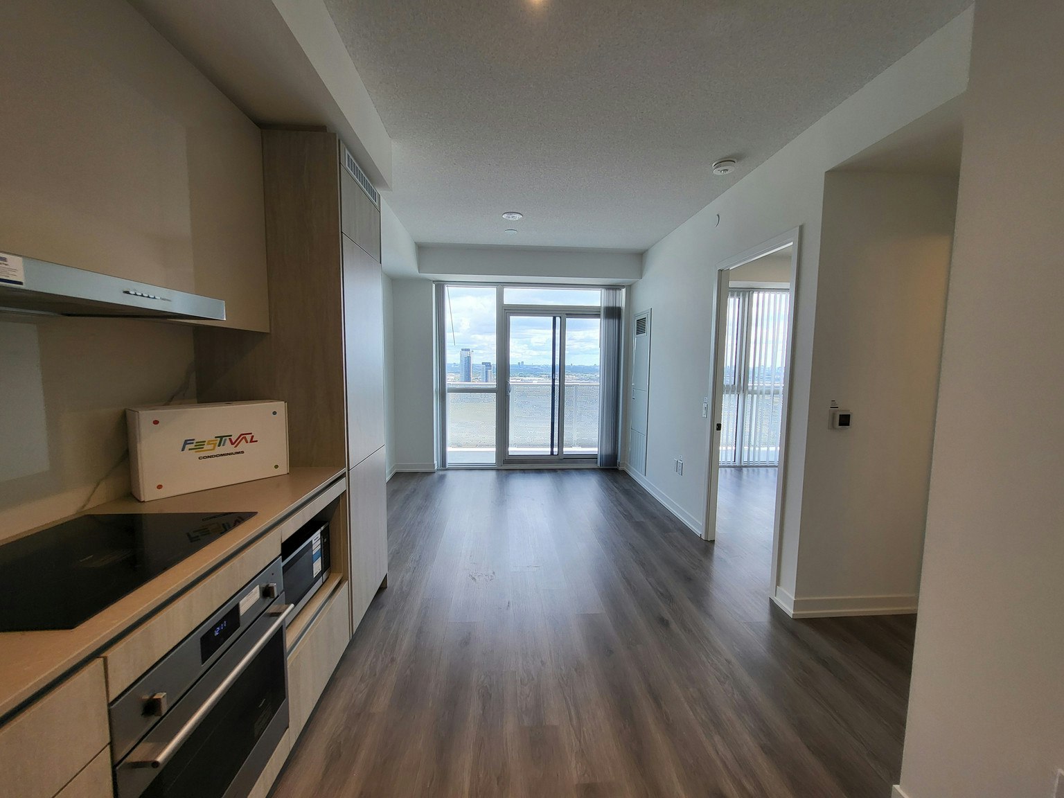 3907-225 Commerce Street, Vaughan, ON, L4K 0R1 - 3