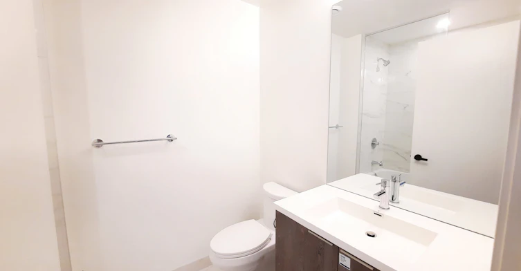 1803-225 Commerce Street, Vaughan, ON, L4K 0R1 - 2