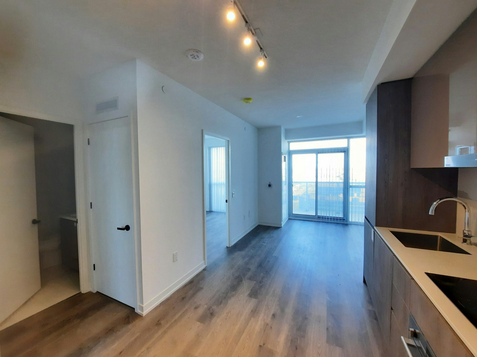 1803-225 Commerce Street, Vaughan, ON, L4K 0R1