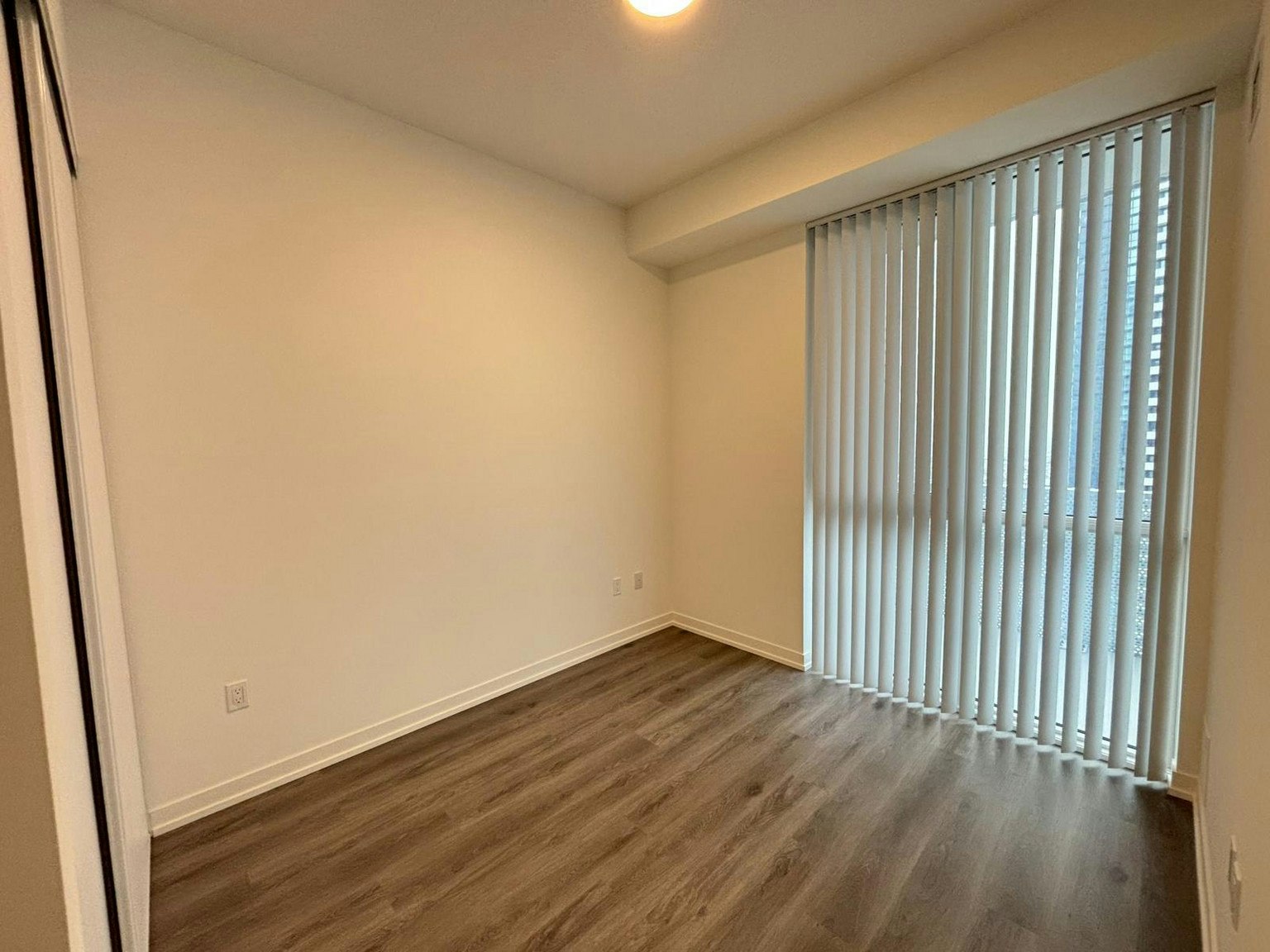 3115-225 Commerce Street, Vaughan, ON, L4K 0R1 - 2