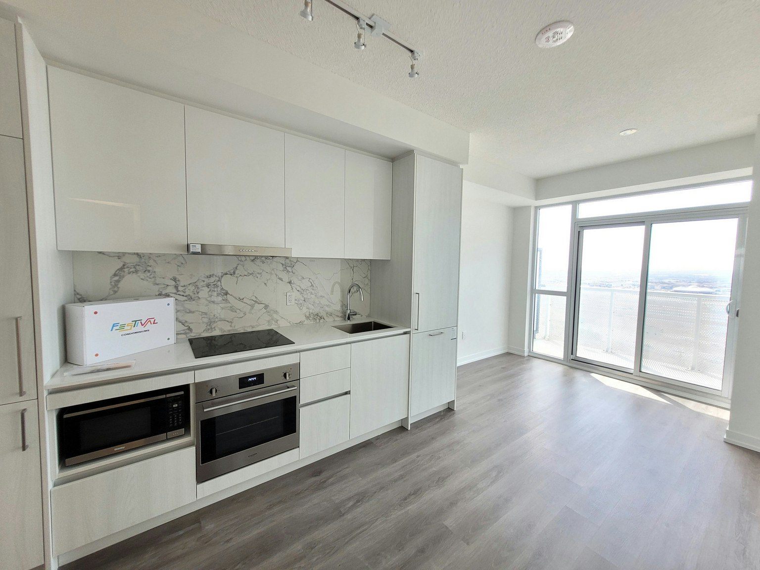 2007-225 Commerce Street, Vaughan, ON, L4K 0R1 - 6