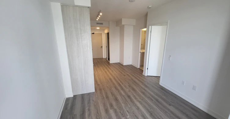 4816-225 Commerce Street, Vaughan, ON, L4K 0R1 - 5