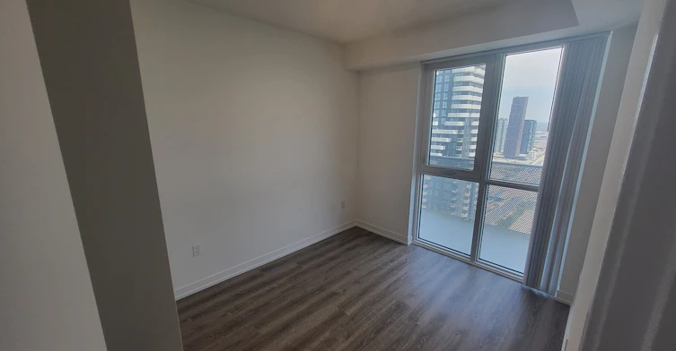 4816-225 Commerce Street, Vaughan, ON, L4K 0R1