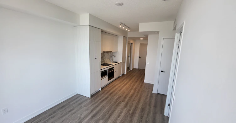 5009-225 Commerce Street, Vaughan, ON, L4K 0R1 - 5