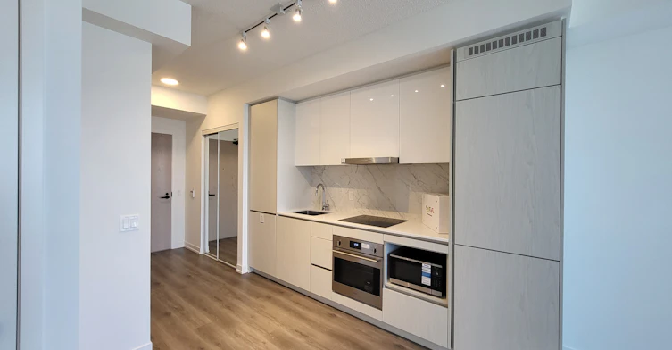 2907-225 Commerce Street, Vaughan, ON, L4K 0R1 - 2