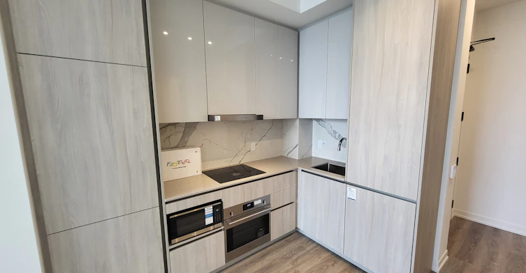 PH106-225 Commerce Street, Vaughan, ON, L4K 0R1 - 10