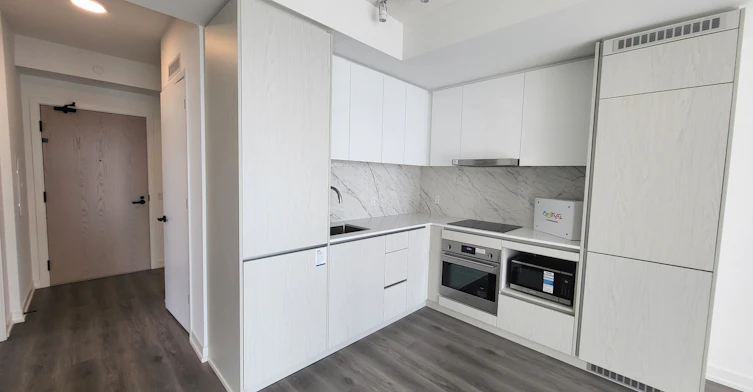 3603-225 Commerce Street, Vaughan, ON, L4K 0R1 - 2