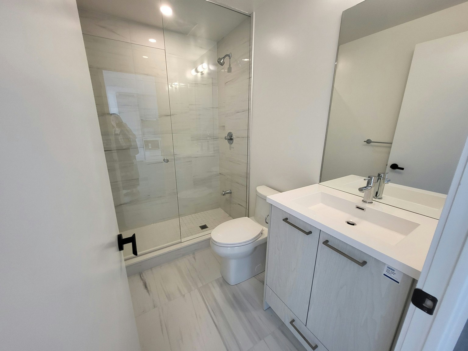 3603-225 Commerce Street, Vaughan, ON, L4K 0R1 - 9