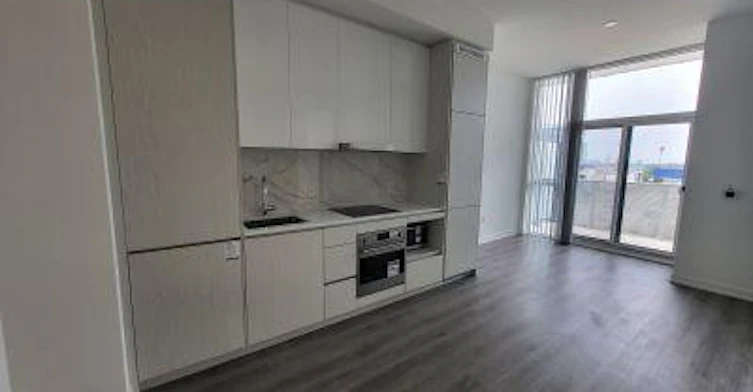 618-225 Commerce Street, Vaughan, ON, L4K 0R1