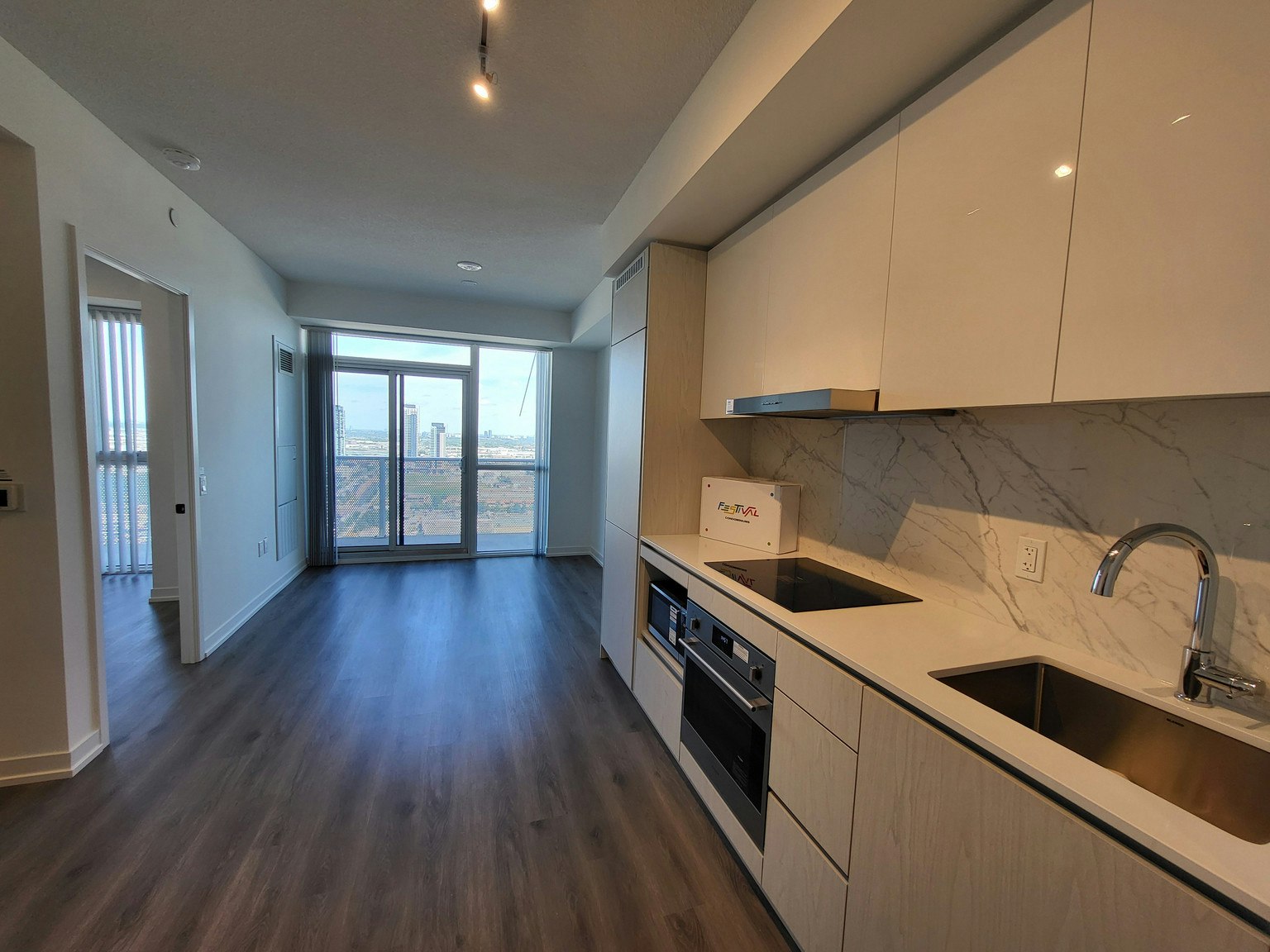 3308-225 Commerce Street, Vaughan, ON, L4K 0R1