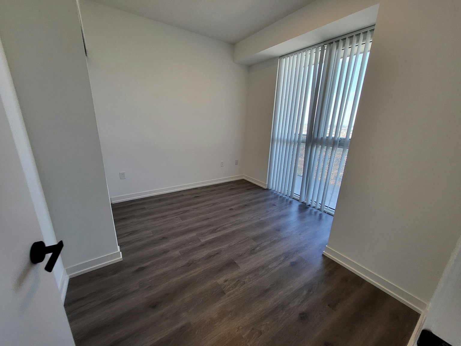 3308-225 Commerce Street, Vaughan, ON, L4K 0R1 - 2