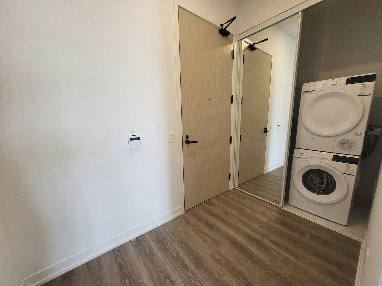 105-225 Commerce Street, Vaughan, ON, L4K 0R1 - 3