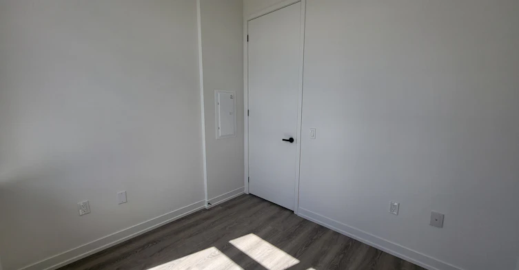 105-225 Commerce Street, Vaughan, ON, L4K 0R1 - 8