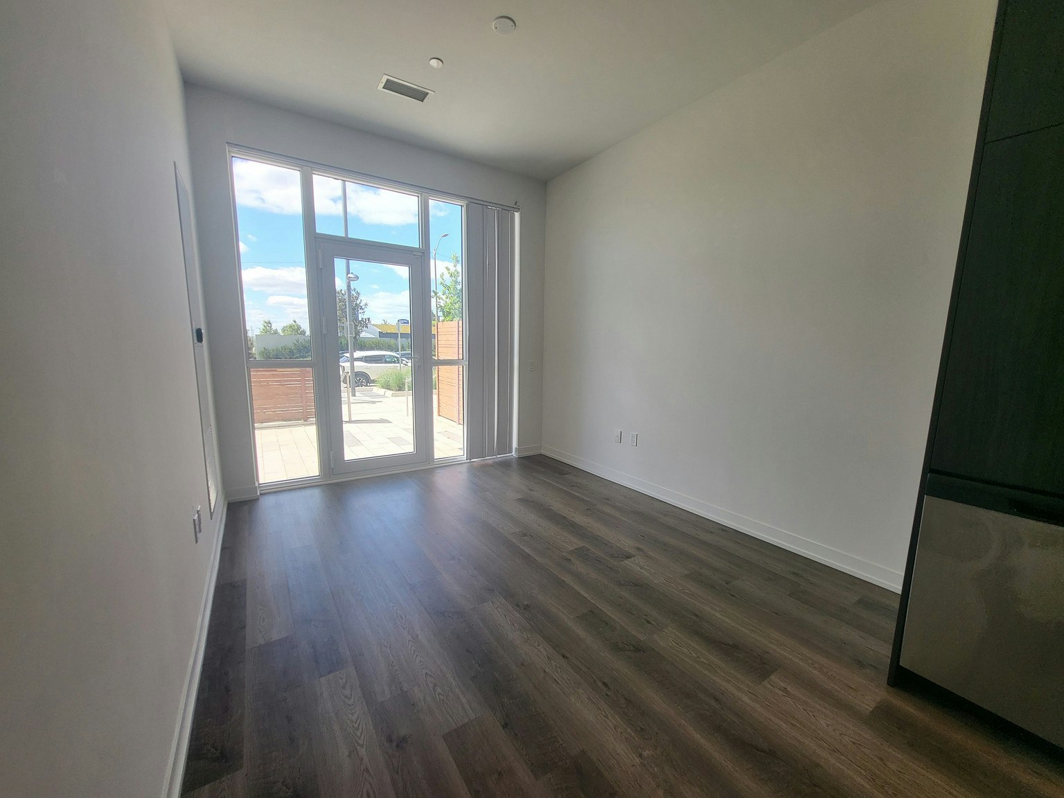 111-225 Commerce Street, Vaughan, ON, L4K 0R1 - 11