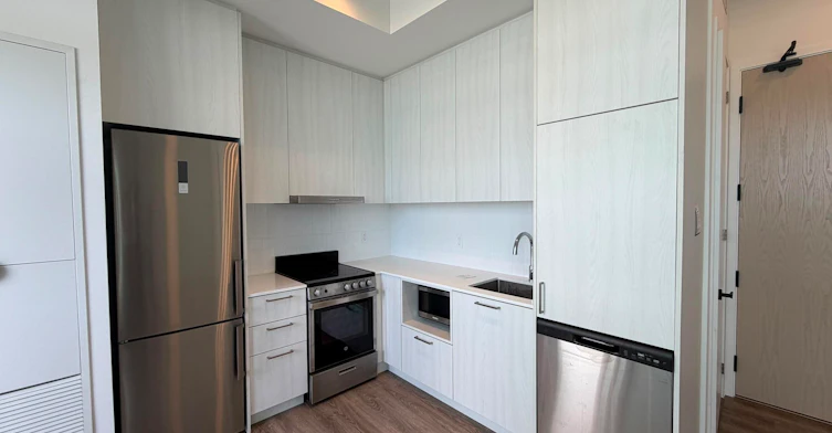 812-225 Commerce Street, Vaughan, ON, L4K 0R1 - 3