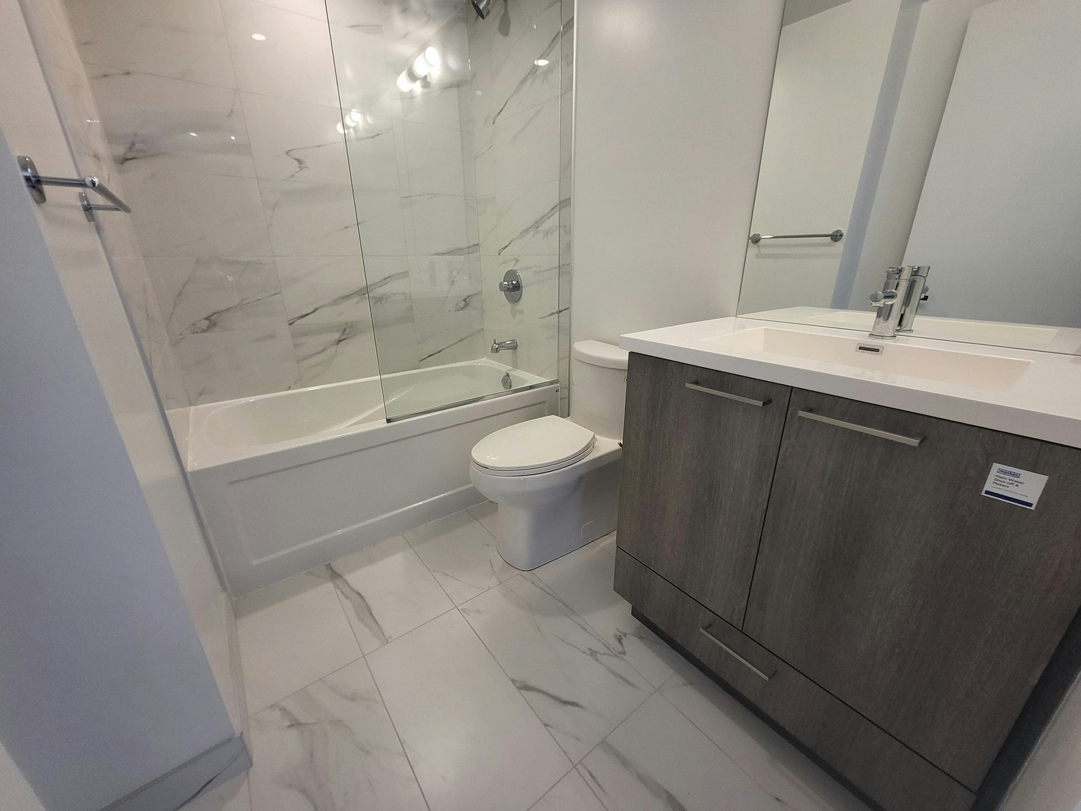 2608-225 Commerce Street, Vaughan, ON, L4K 0R1 - 7