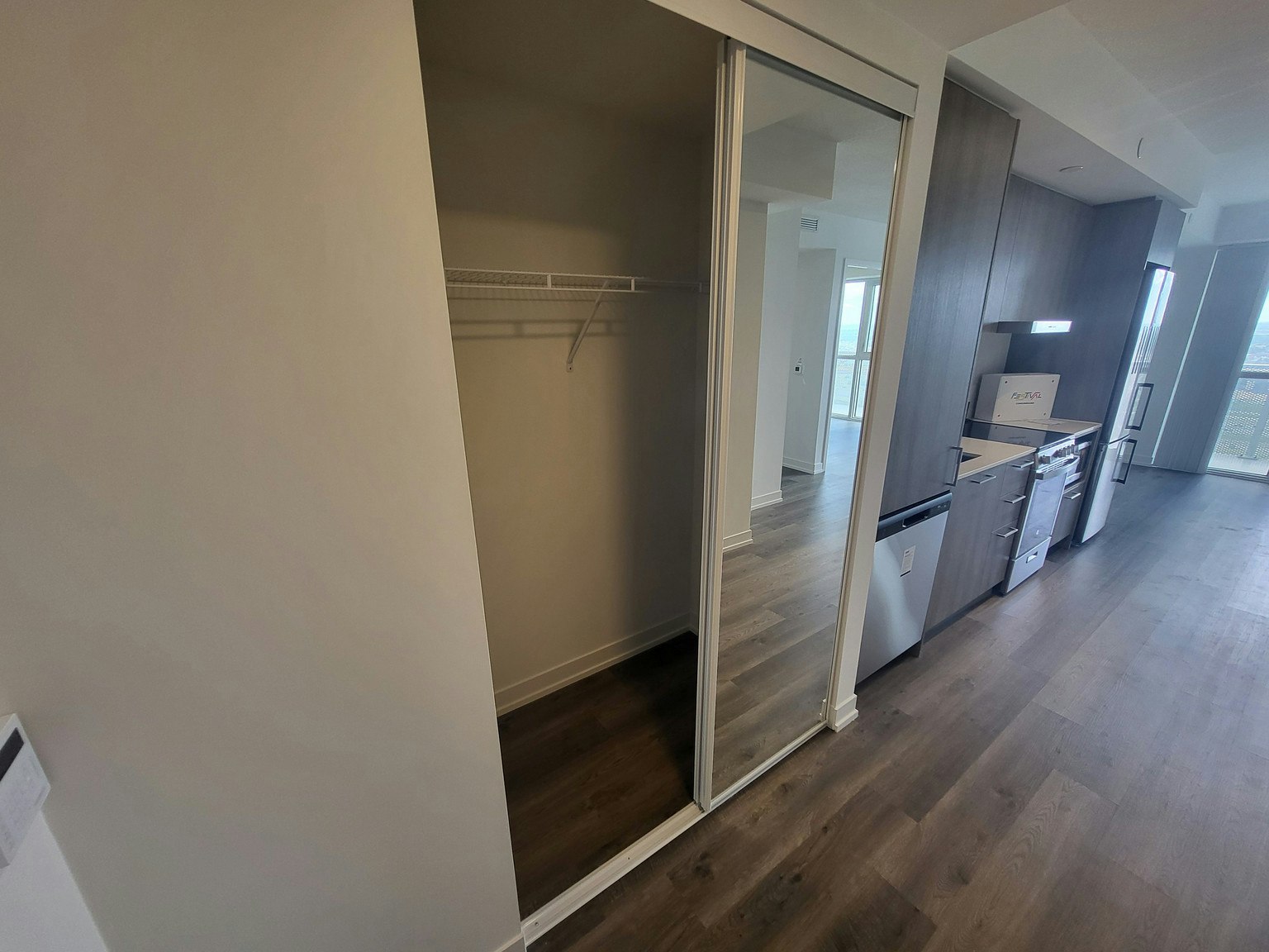 2608-225 Commerce Street, Vaughan, ON, L4K 0R1 - 2
