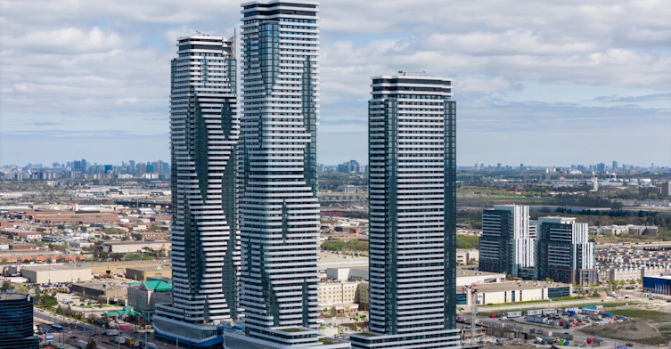 PH301-225 Commerce Street, Vaughan, ON, L4K 0R1 - 2