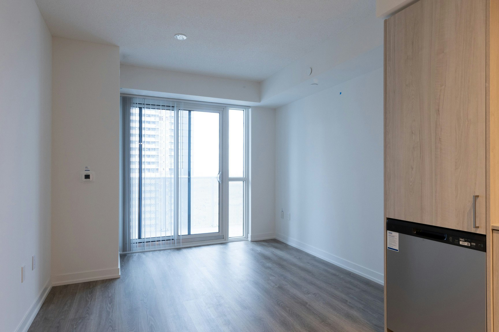 5307-225 Commerce Street, Vaughan, ON, L4K 0R1 - 11