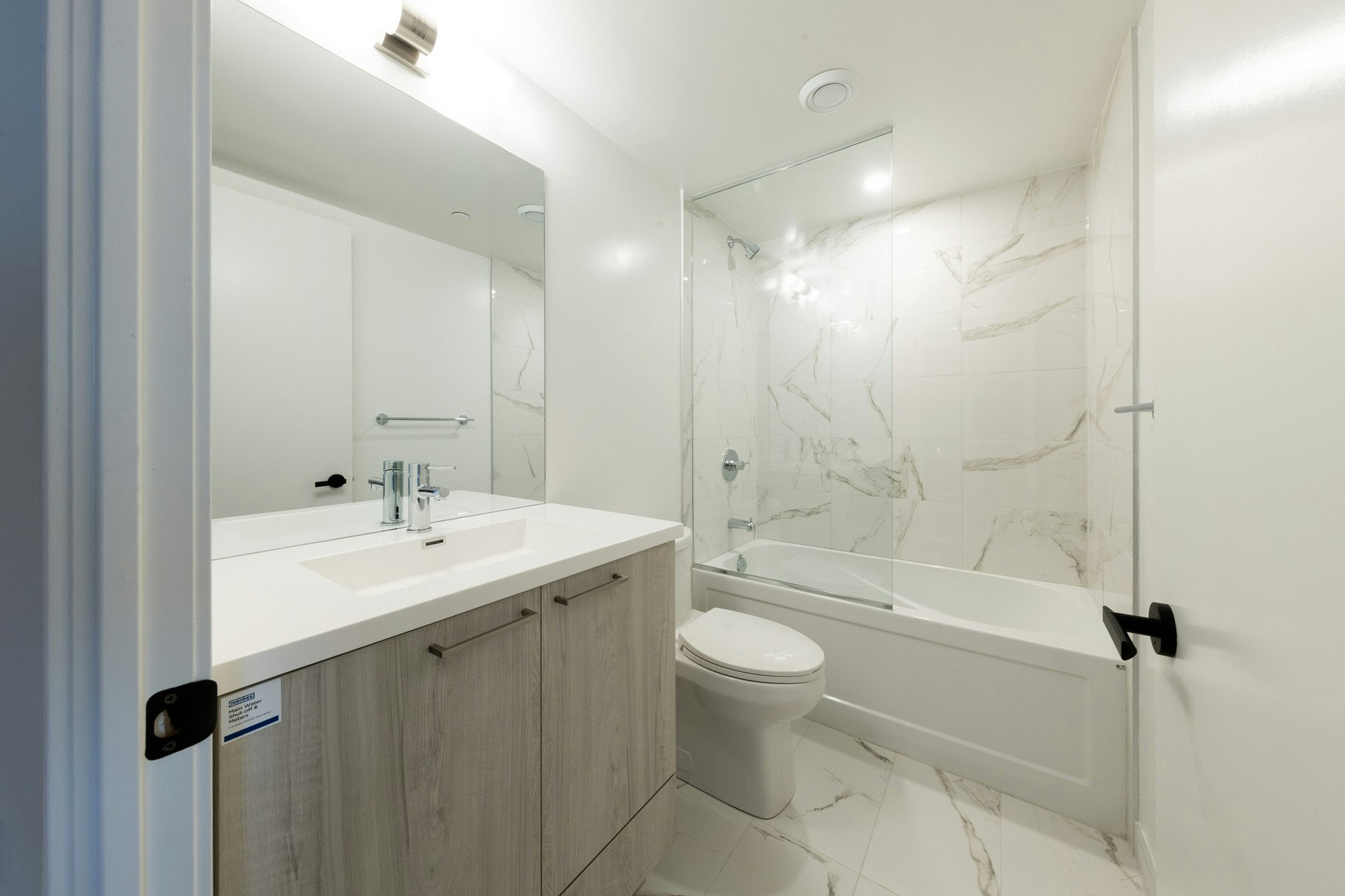 808-225 Commerce Street, Vaughan, ON, L4K 0R1 - 10