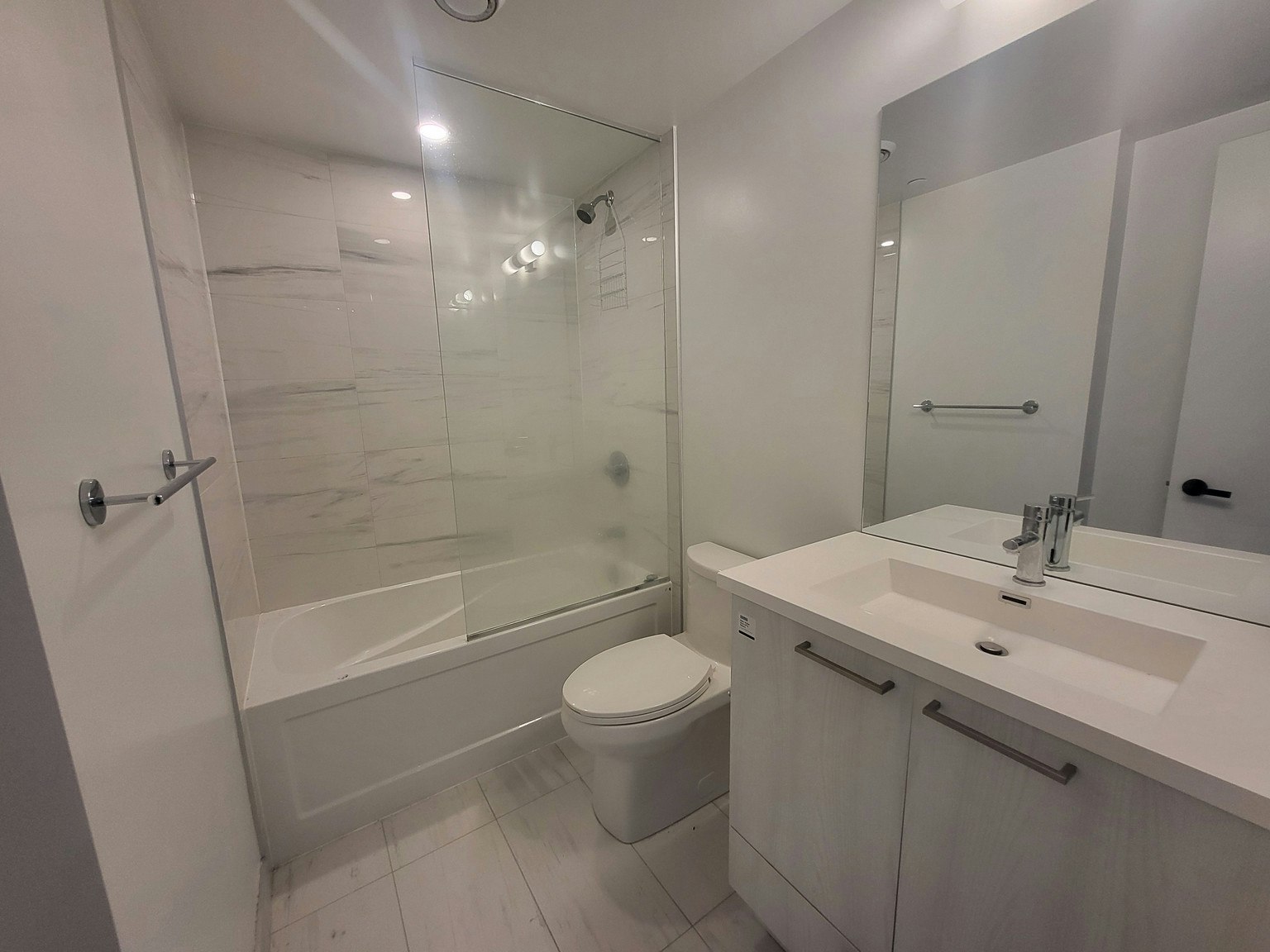 2002-225 Commerce Street, Vaughan, ON, L4K 0R1 - 7
