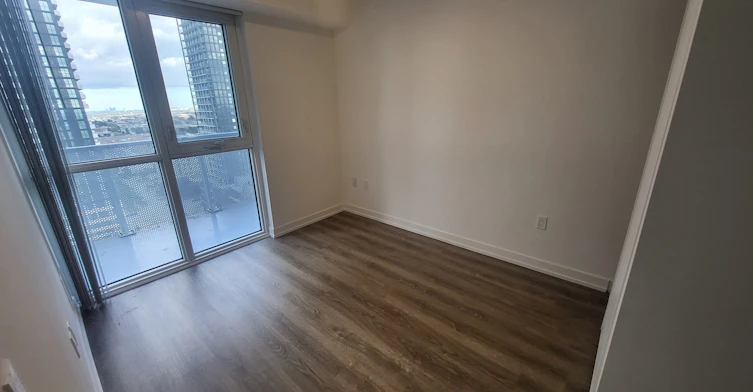 2002-225 Commerce Street, Vaughan, ON, L4K 0R1 - 3
