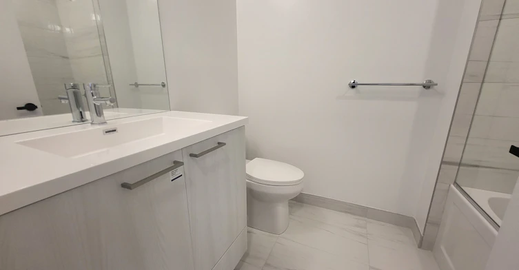 2811-225 Commerce Street, Vaughan, ON, L4K 0R1 - 2