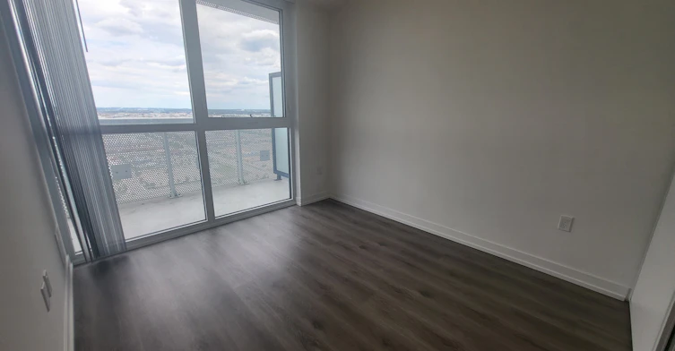 2811-225 Commerce Street, Vaughan, ON, L4K 0R1 - 3