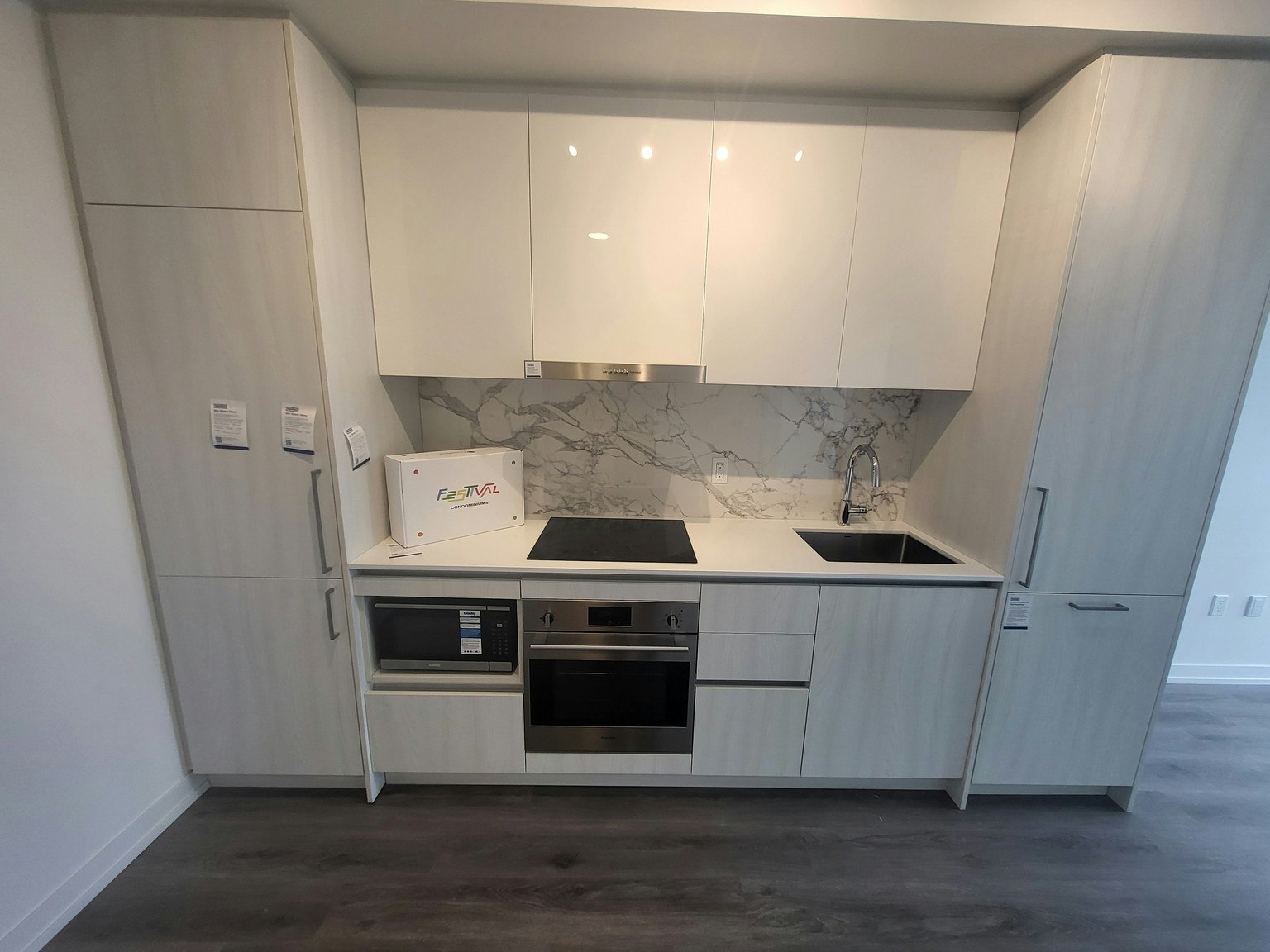 2811-225 Commerce Street, Vaughan, ON, L4K 0R1 - 7