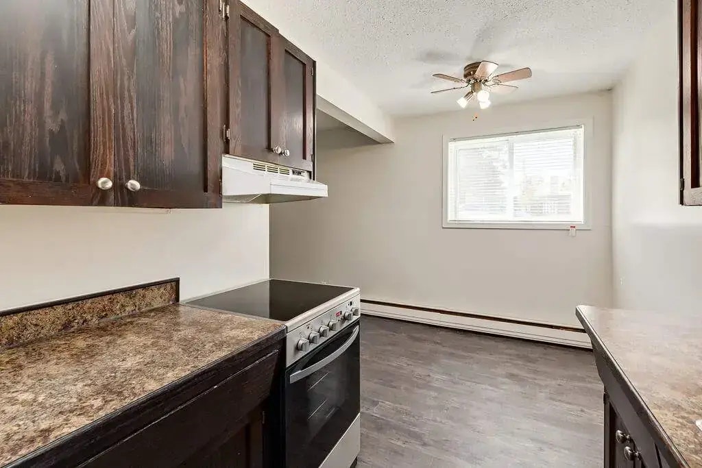 314-4822 54 Street, Red Deer, AB, T4N 2N1 - 4