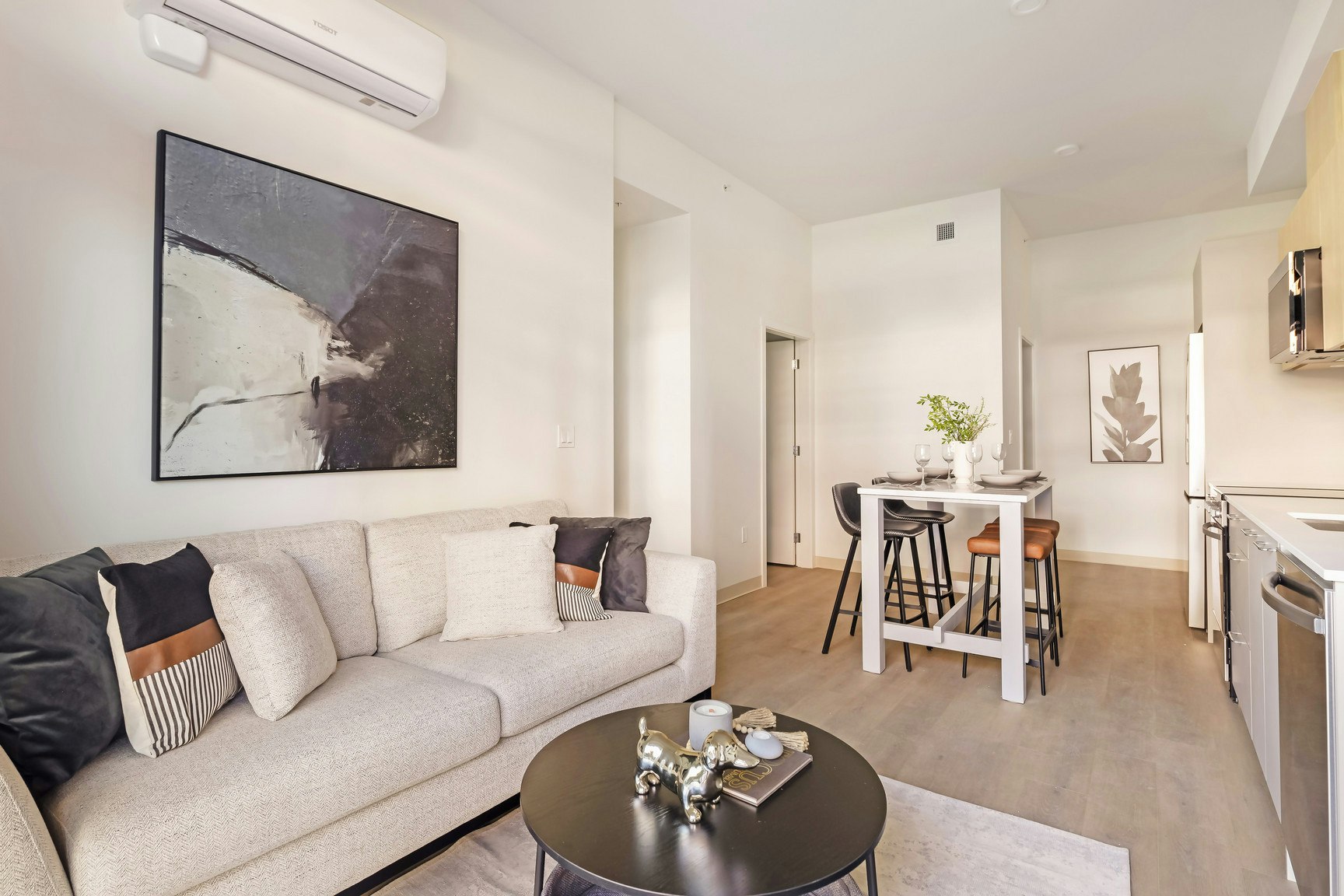 1529 Oxford Street, North Vancouver, BC, V7J 1E6 - 4