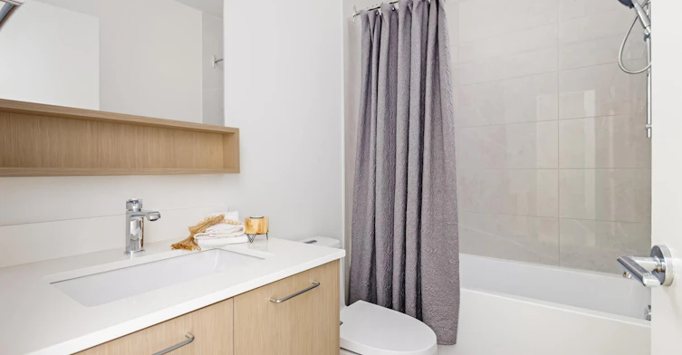 1529 Oxford Street, North Vancouver, BC, V7J 1E6 - 12