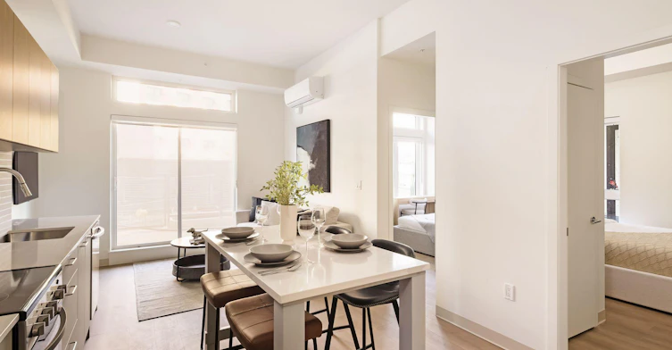 1529 Oxford Street, North Vancouver, BC, V7J 1E6 - 8