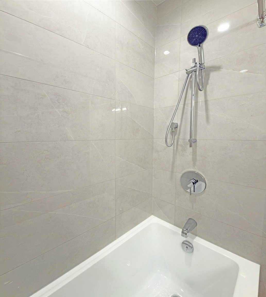 1529 Oxford Street, North Vancouver, BC, V7J 1E6 - 14